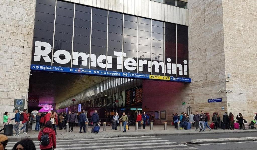 Room With Independent Entrance - Termini/Aquarium Rom Exteriör bild